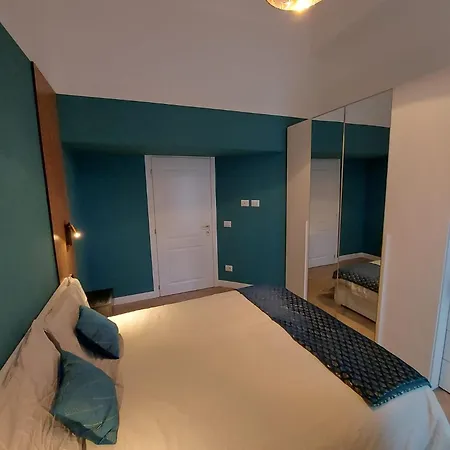 Tito House Apartamento *
